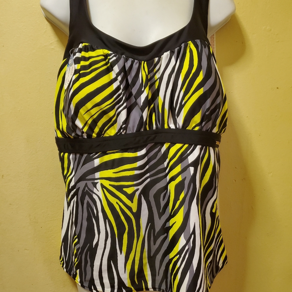 Swim plus sports  top